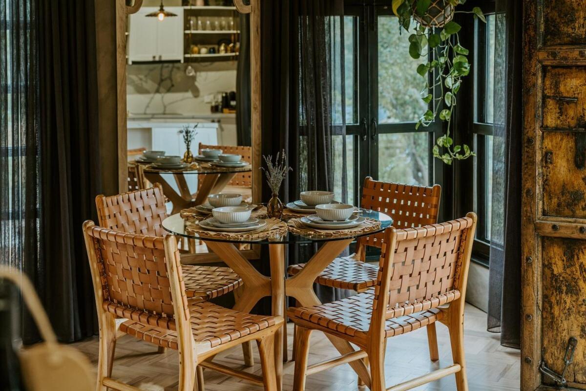 The Temple - Country Farm Retreat Villa Launching Place Luaran gambar