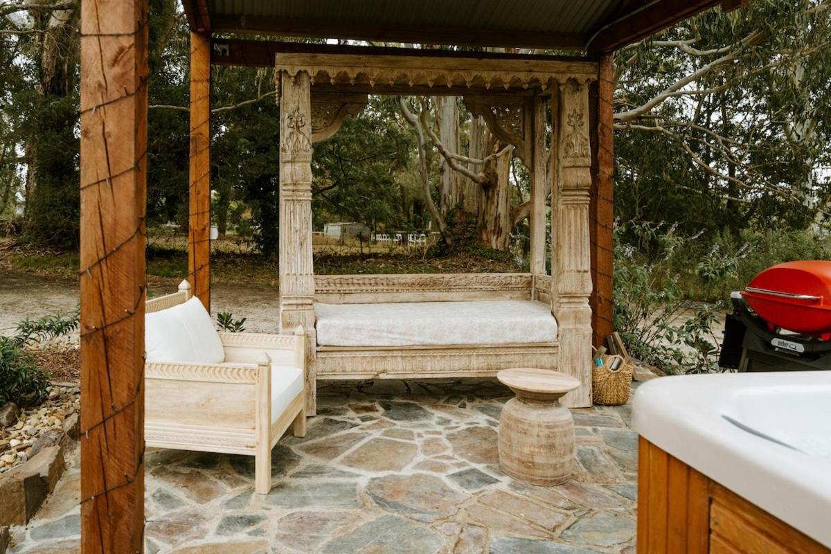 The Temple - Country Farm Retreat Villa Launching Place Luaran gambar