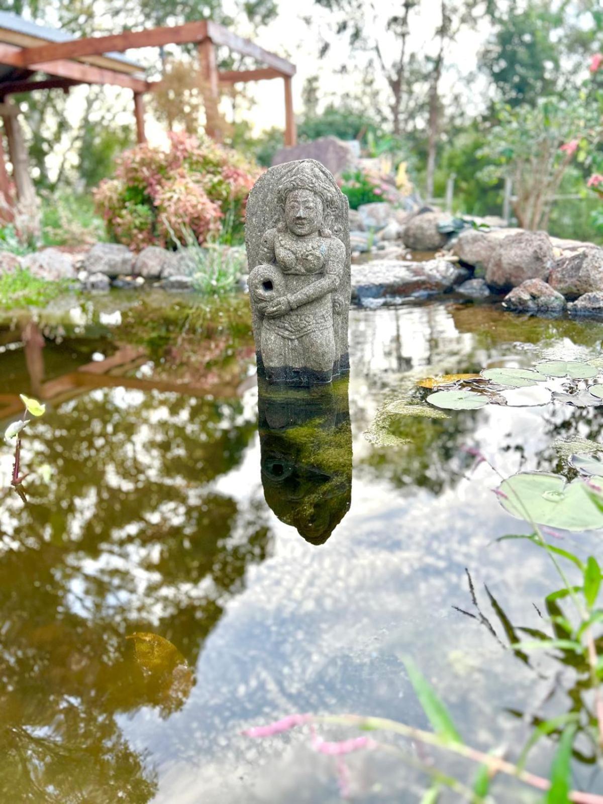 The Temple - Country Farm Retreat Villa Launching Place Luaran gambar